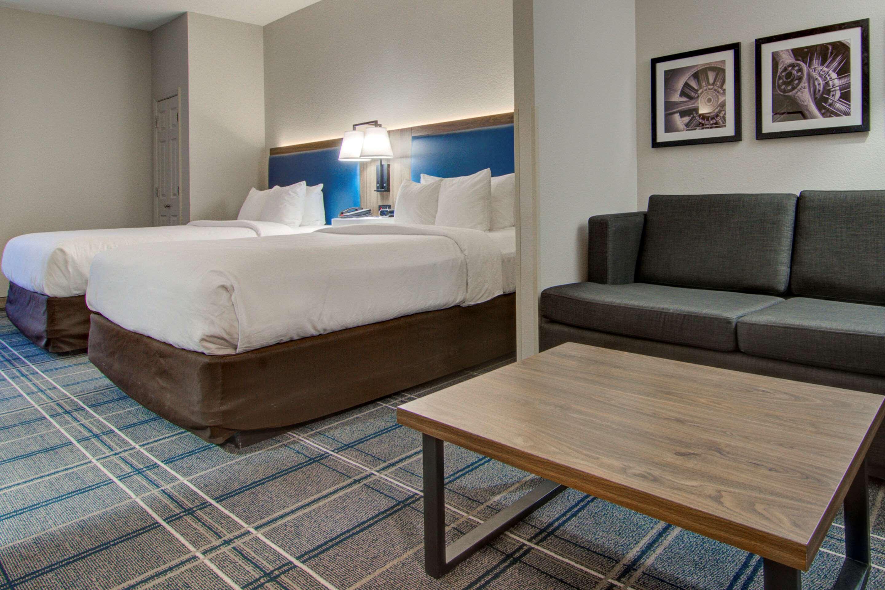 Comfort Suites Newport News Airport Eksteriør bilde